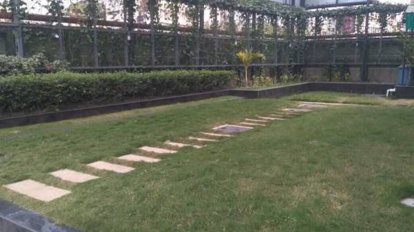 Others crescent Others