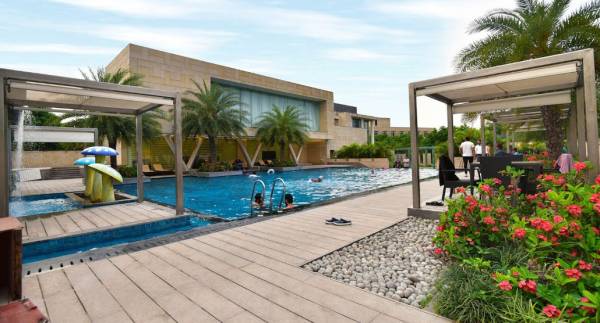 Swimming Pool ambrosia Swimming Pool