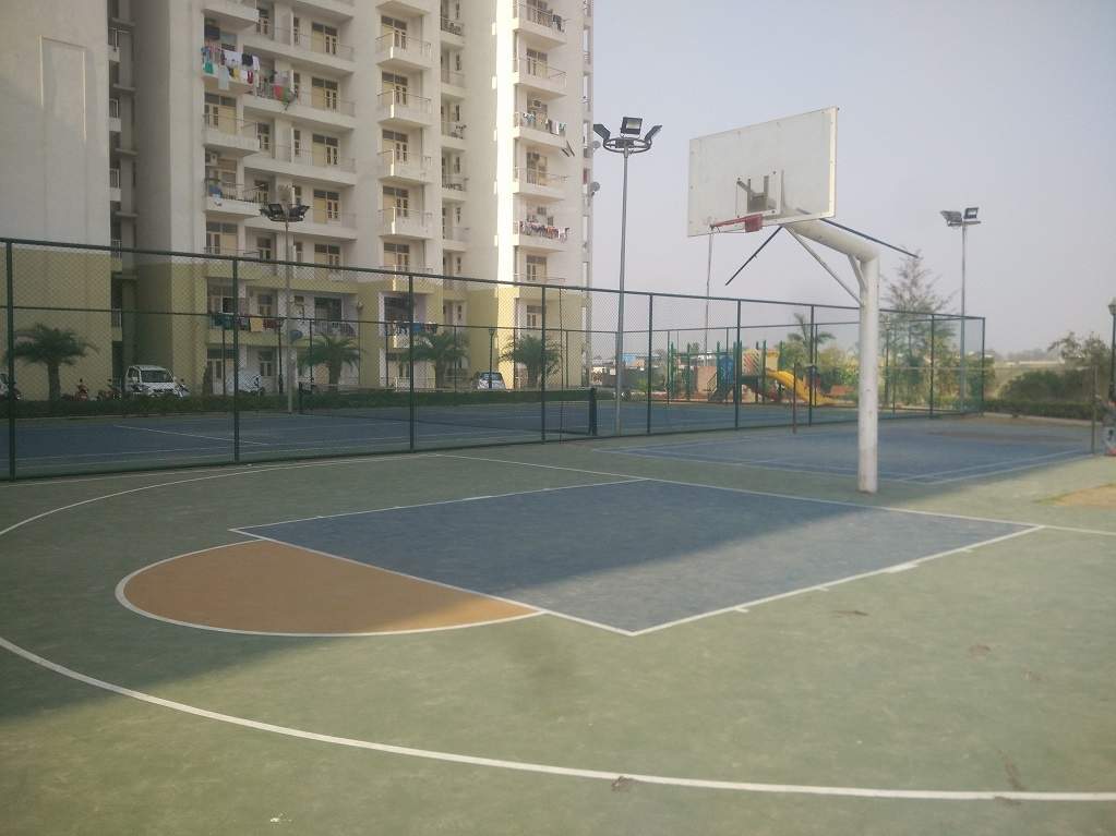 royal garden shalimar city Basketball Court