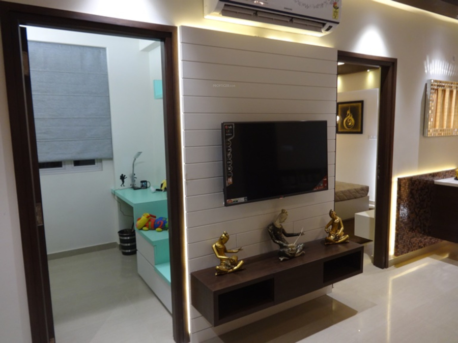 sapphire Living Area