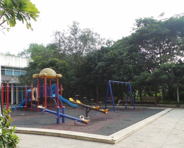  green-valley Children's play area