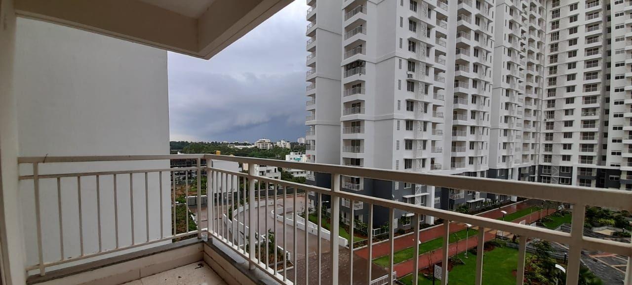 Puravankara Palm Beach