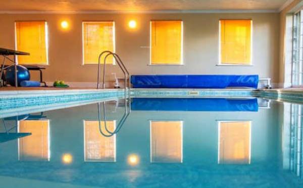  harmony Swimming Pool