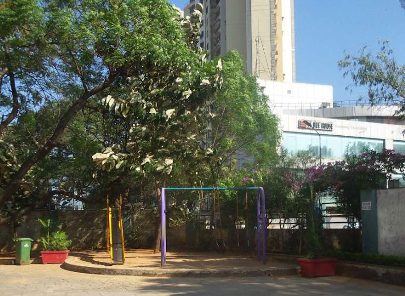  fountain heights Children's play area