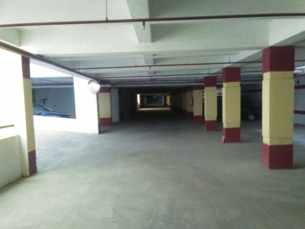 Car Parking high-nest Car Parking