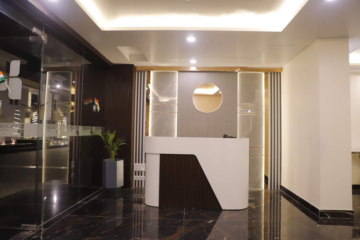  greens 2 Entrance Lobby