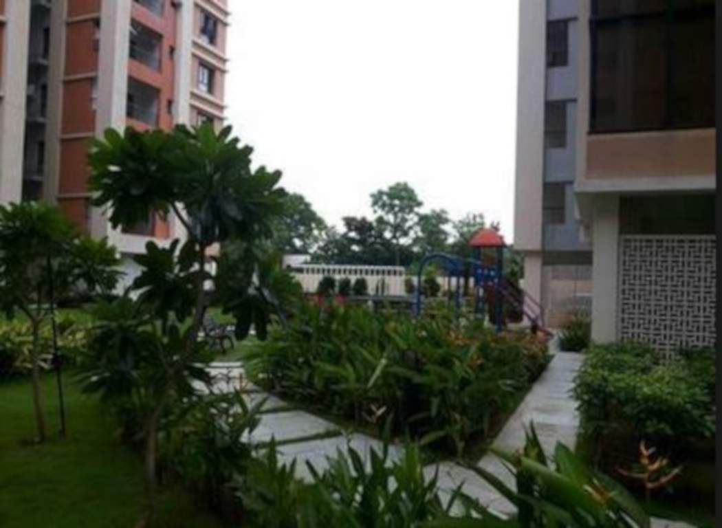  royal residency Landscaped Gardens