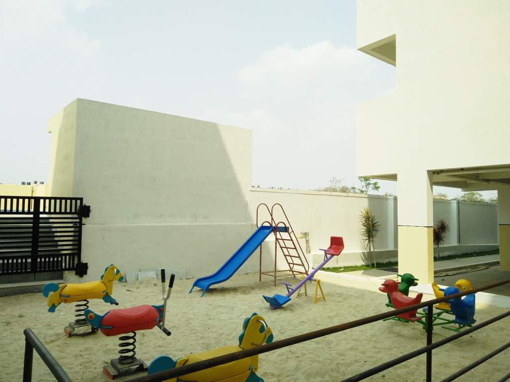  raj driva Children's play area