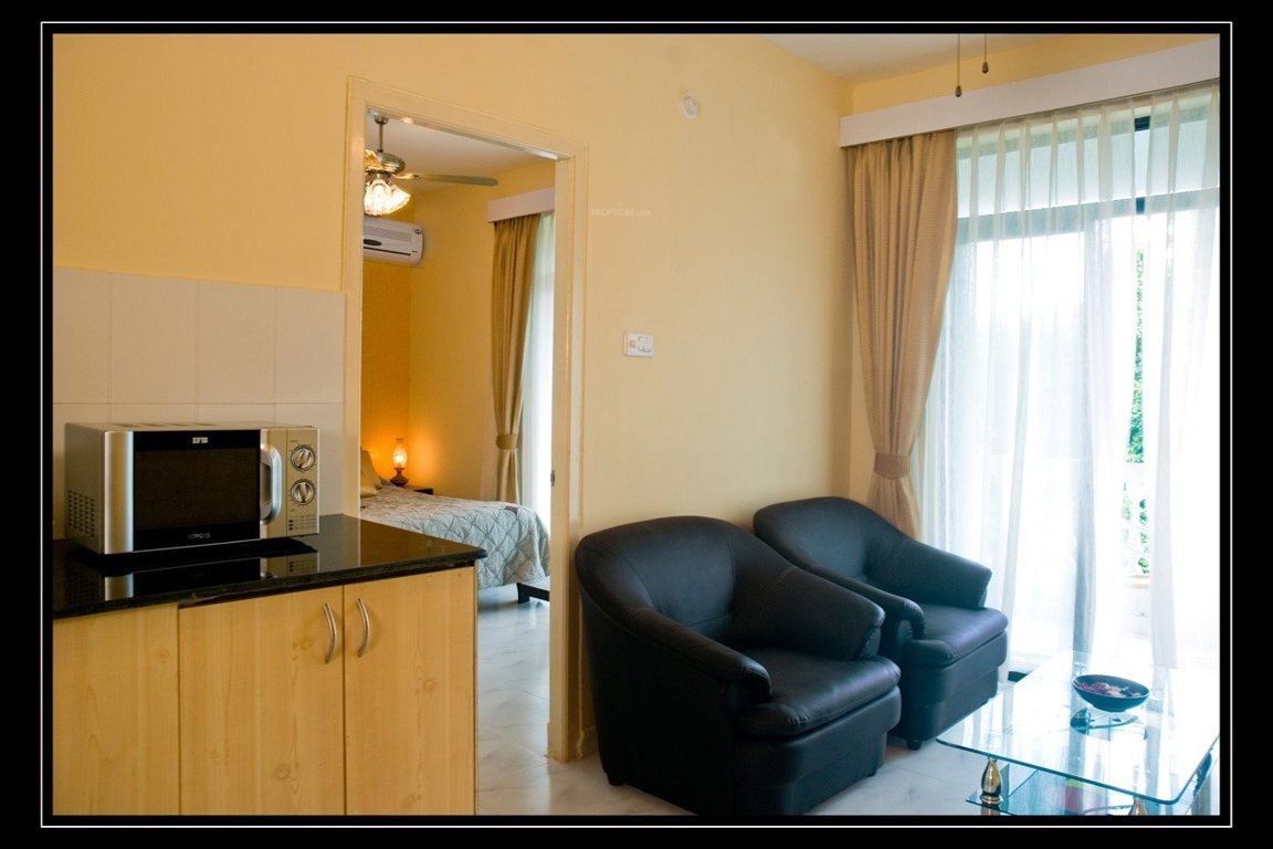  peace valley Living Area