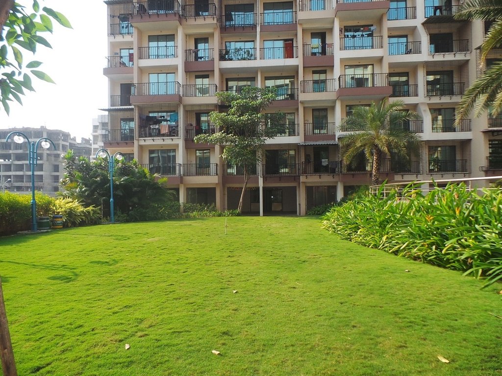  willow Landscaped Gardens