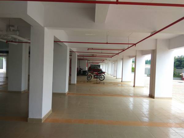 Car Parking lake-view Car Parking