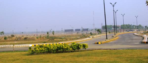 Images for Amenities of Emaar India Gomti Greens