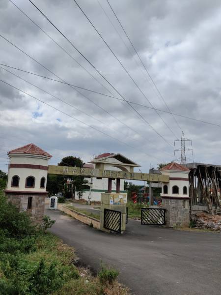  mega-dream-city Others