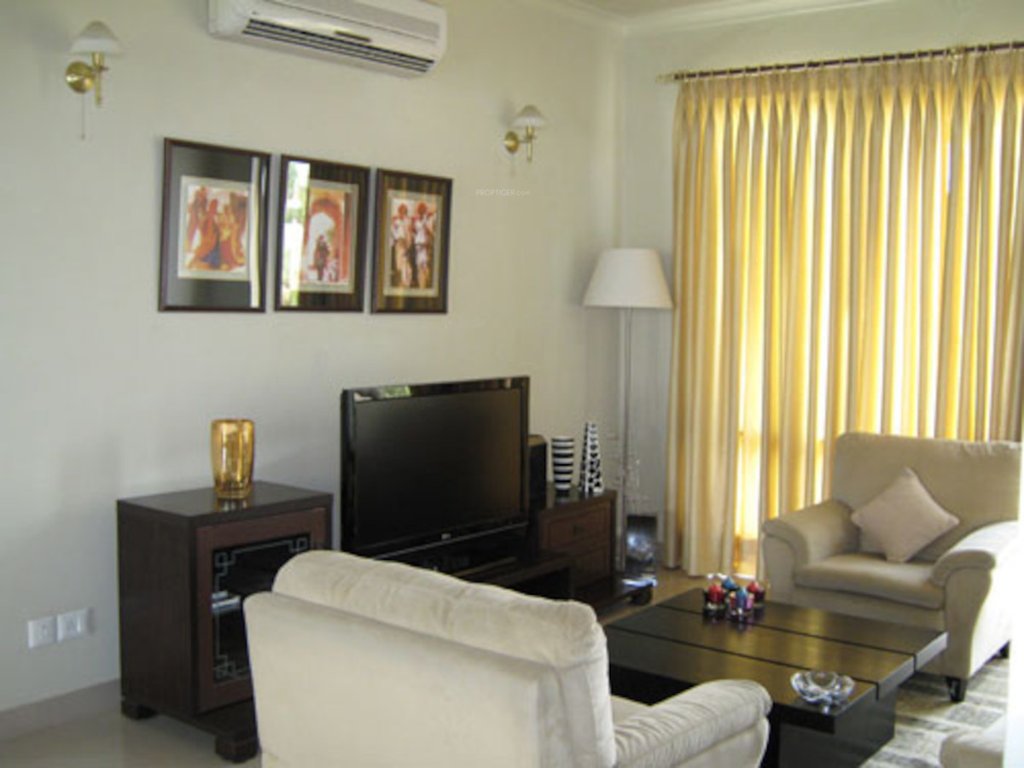 eden garden Living Area