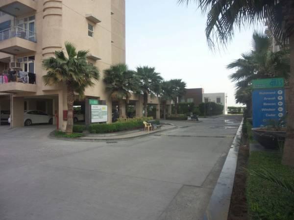 amenities of Omaxe Hills