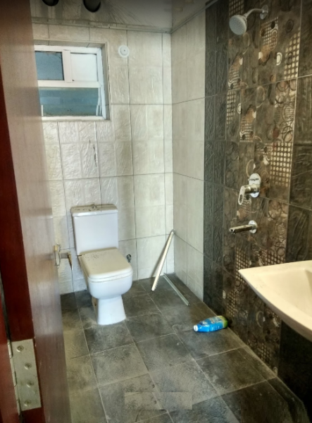 mainOther of Mahaveer Zephyr