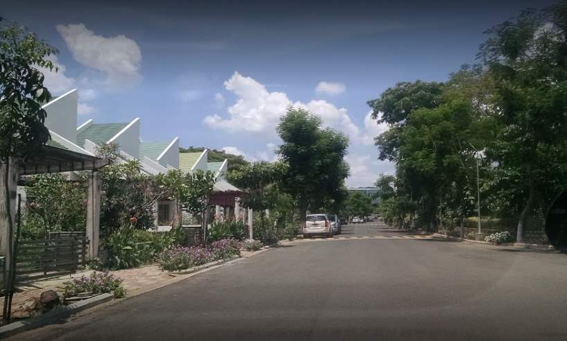  sylvan county villa Internal Roads