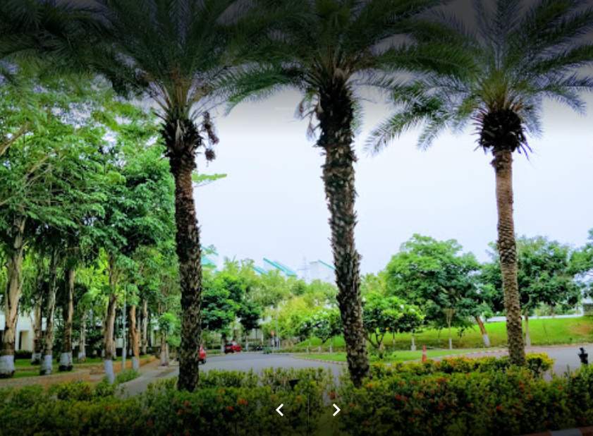  sylvan county villa Landscaped Gardens