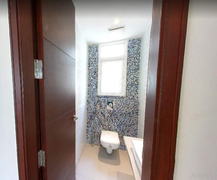 Mahagun Mirabella Villa