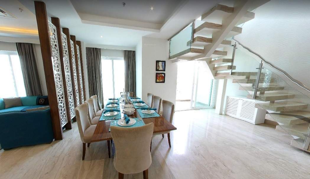 Mahagun Mirabella Villa