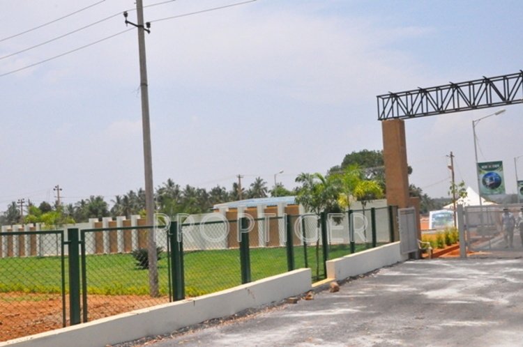 Images for Main Other of Blue North Town