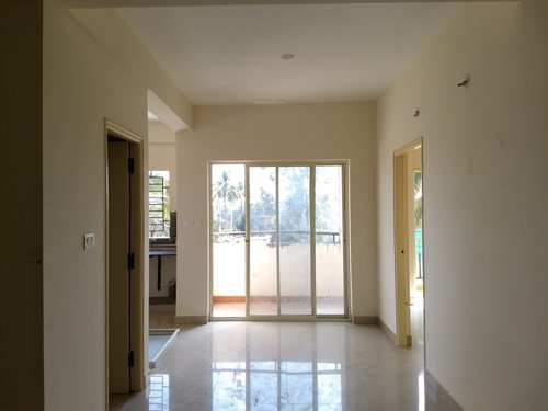  purple-rose Living Area