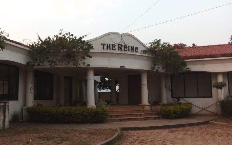  reino villas Club House