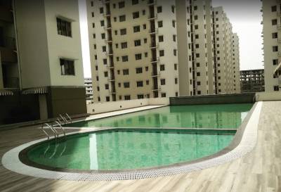  greens Swimming Pool