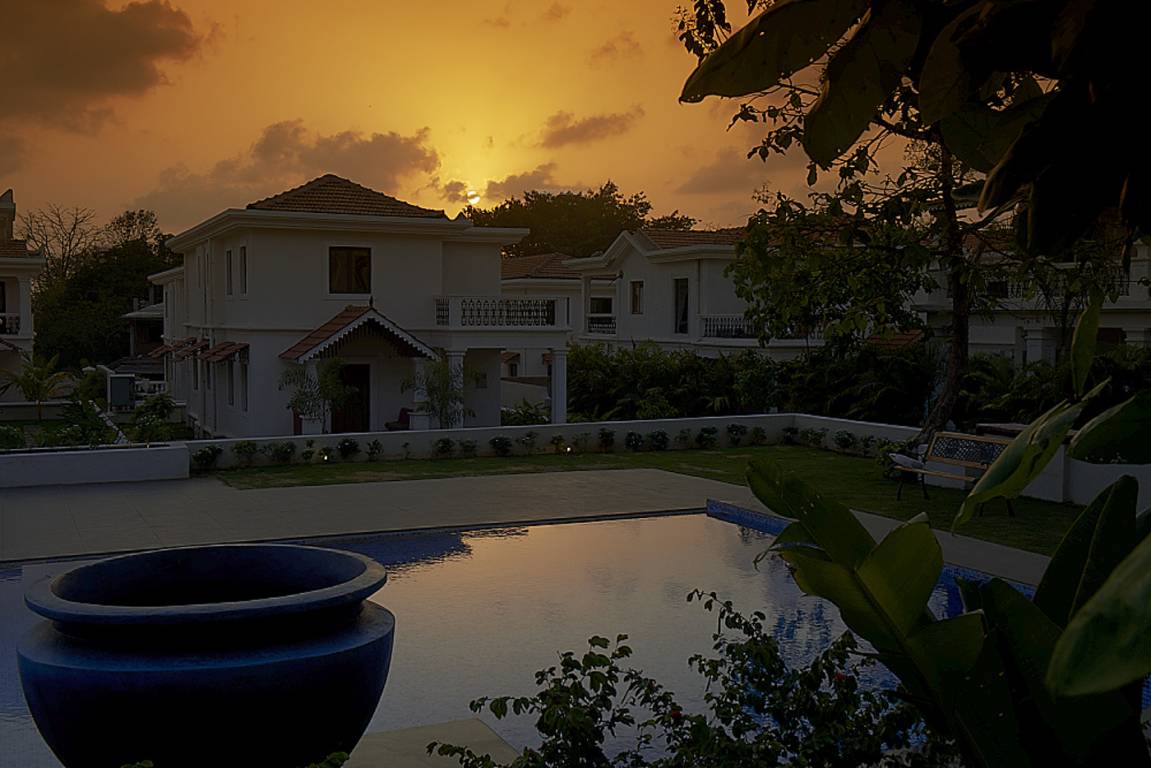 Images for Elevation of Pinto Square