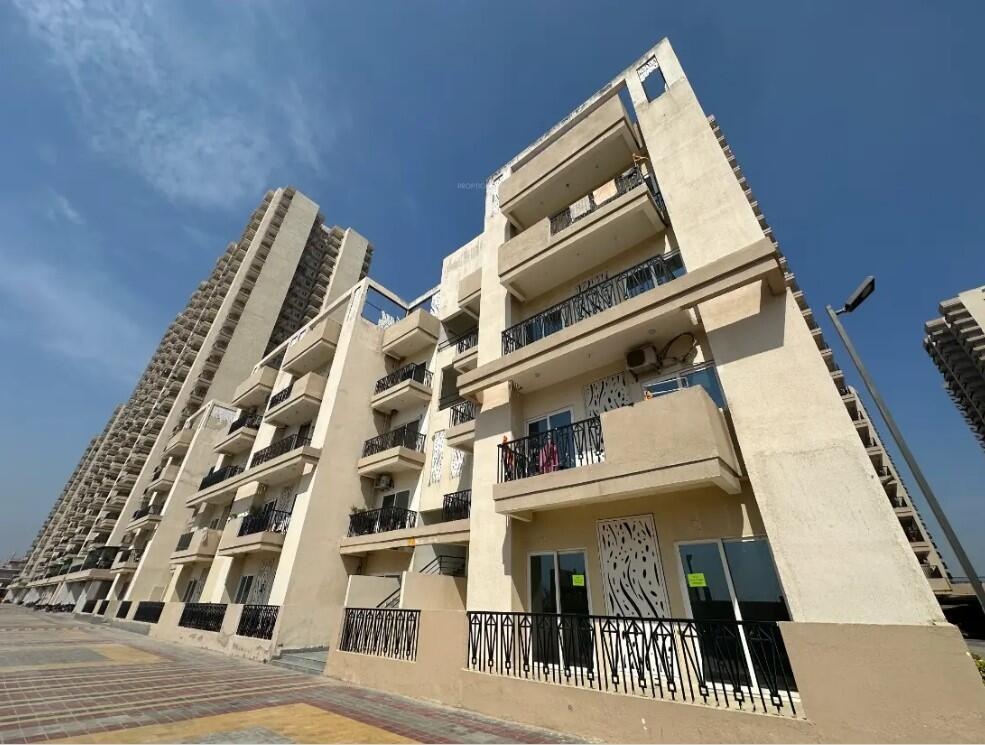16th Parkview Gaur Yamuna City