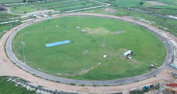 Cricket arena amenities of 16th Parkview Gaur Yamuna City