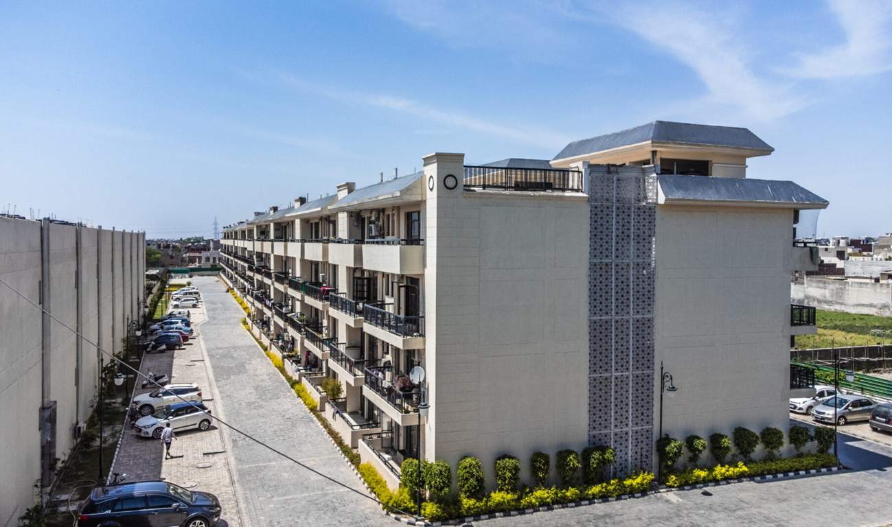  palms Internal Roads & Footpaths