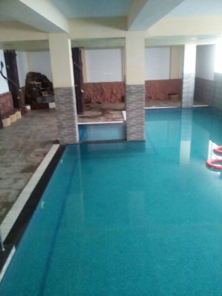  eminent-towers Swimming Pool