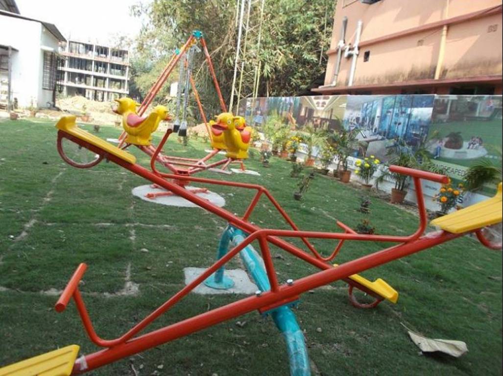  paradise Children's play area