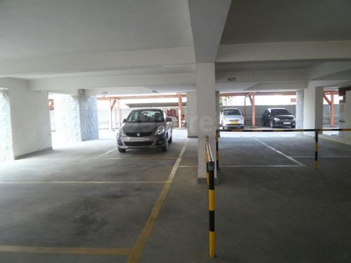 Closed Car Parking victoria-towers Closed Car Parking