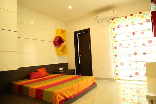 Bedroom rose-heights Bedroom