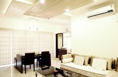 Living Area rose-heights Living Area