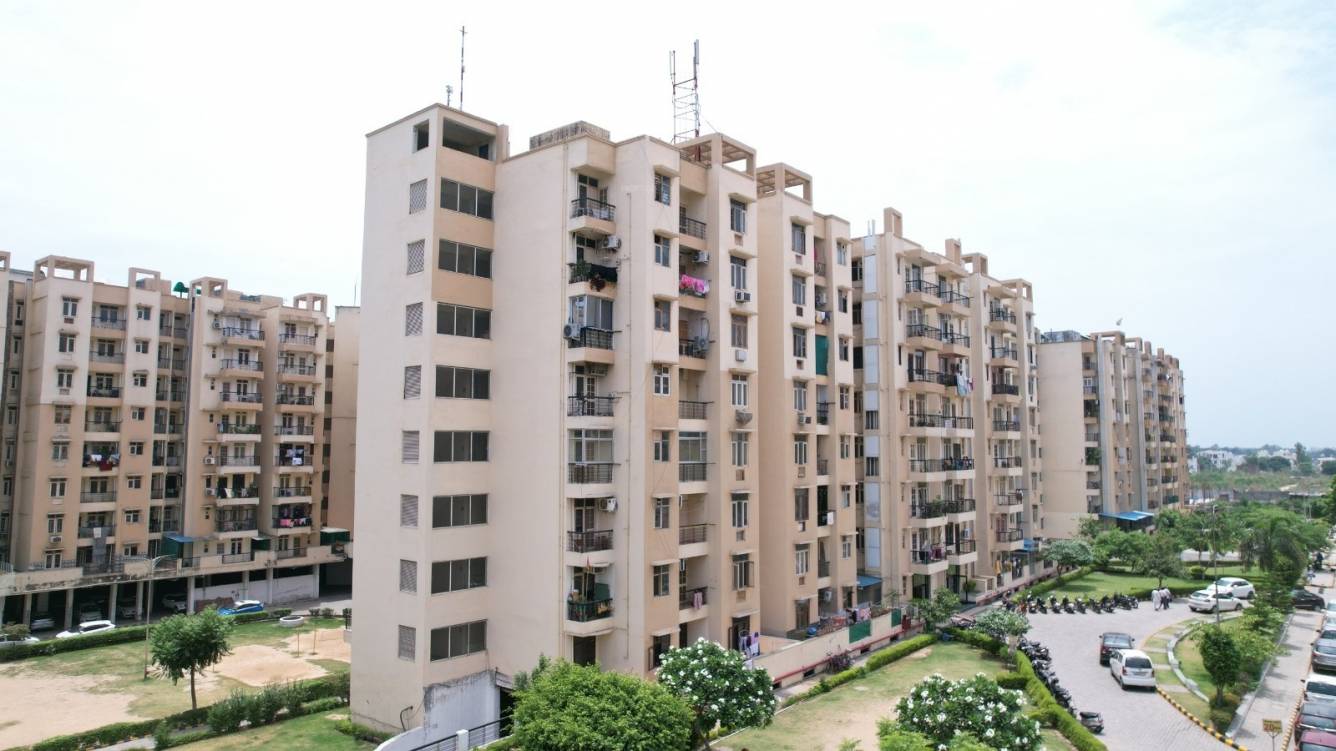 jurs country Elevation