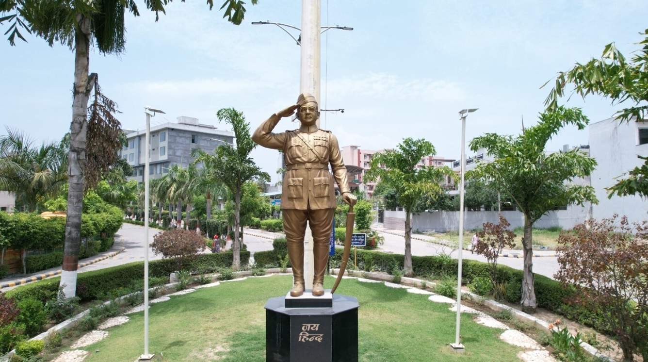 jurs country Landscaped Gardens