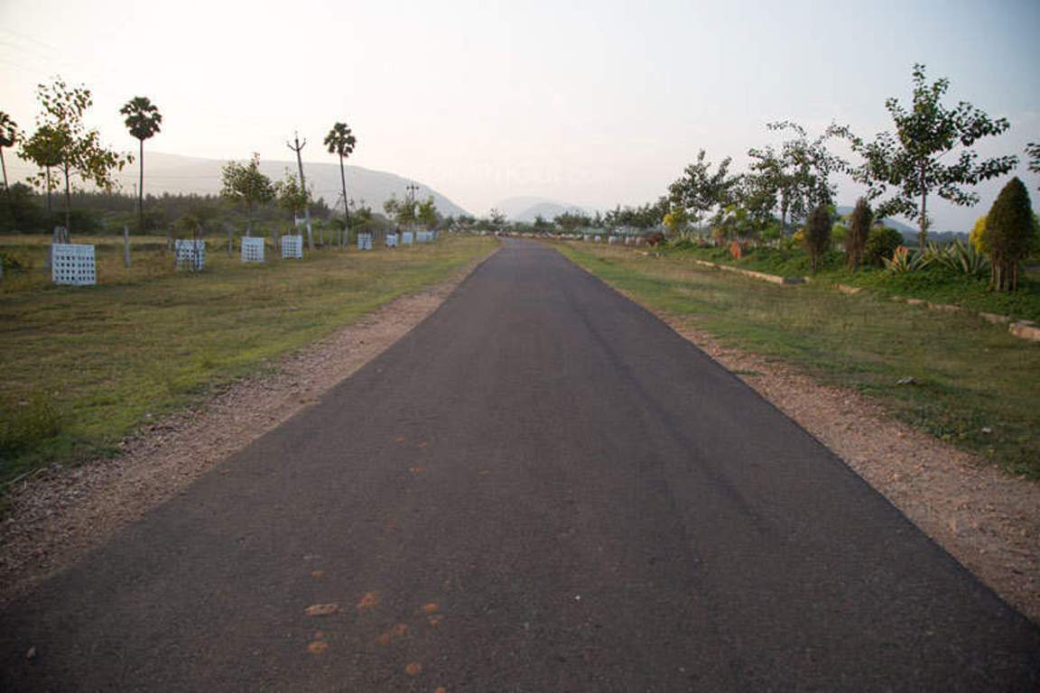 Images for Amenities of Chilukuri Brundavan Estates