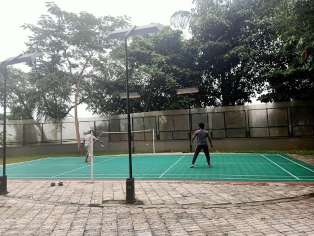  residency Tennis Court