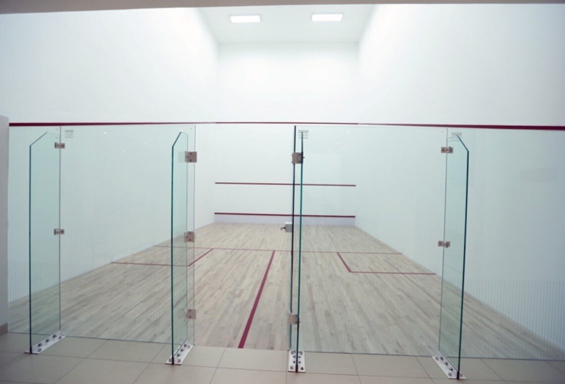  palm retreat daffodils Squash Court