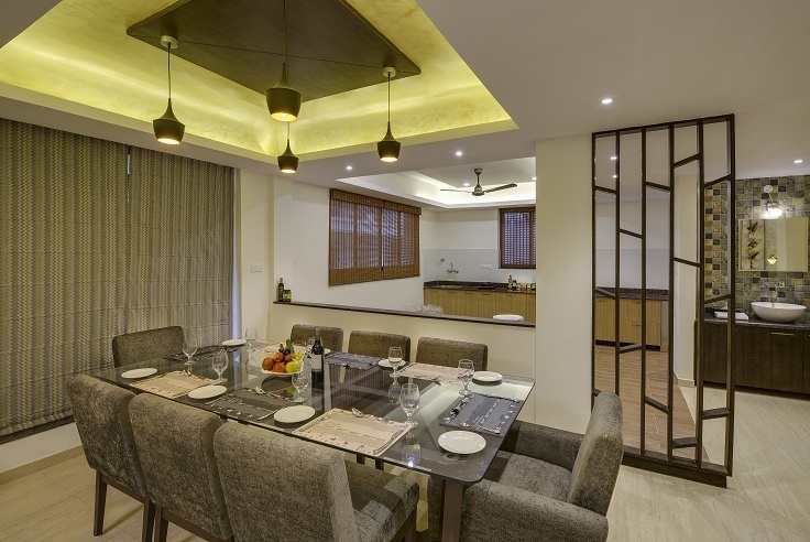  le cote d azur Dining Area