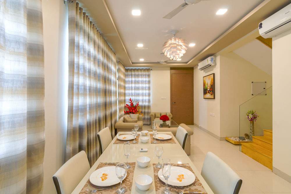  stanburry Dining Area