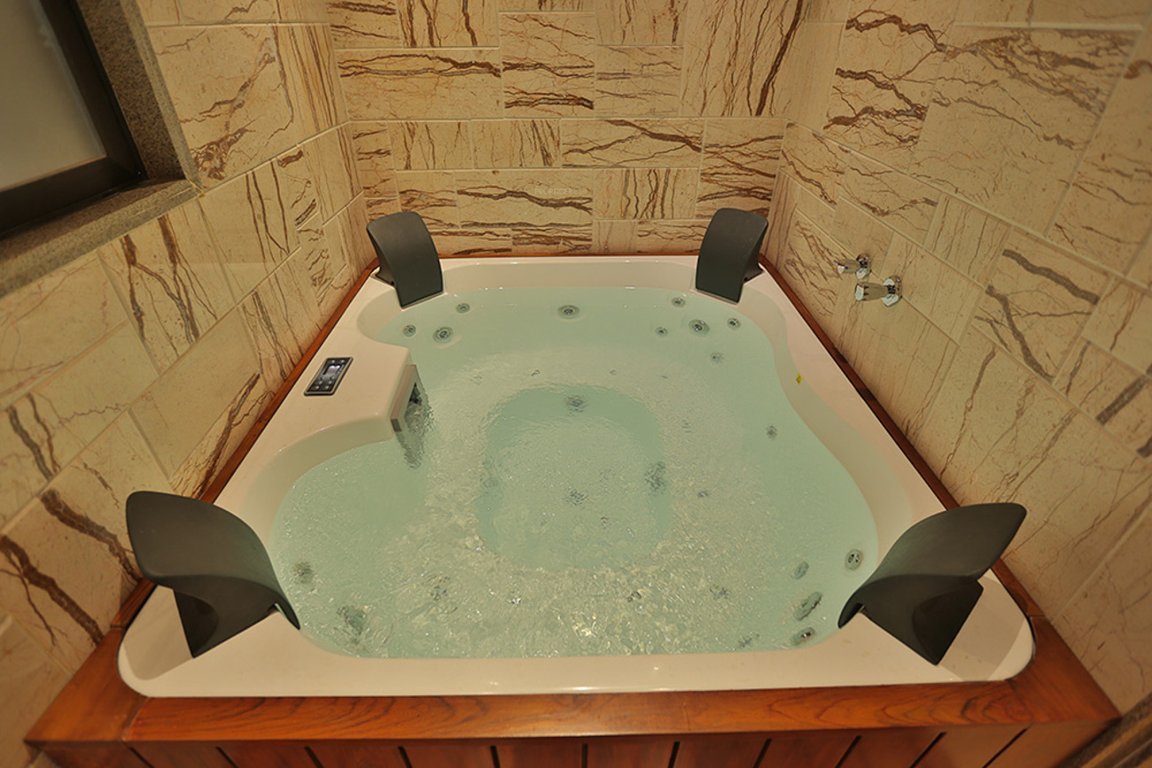 Images for Main Other of Sangini Swaar Sangini