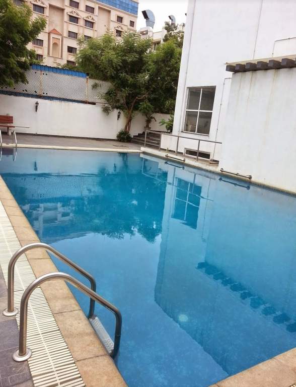  triumph Swimming Pool