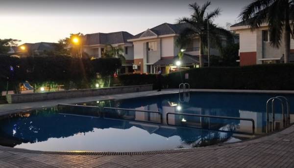 Swimming Pool amenities of Isha Signature Villas