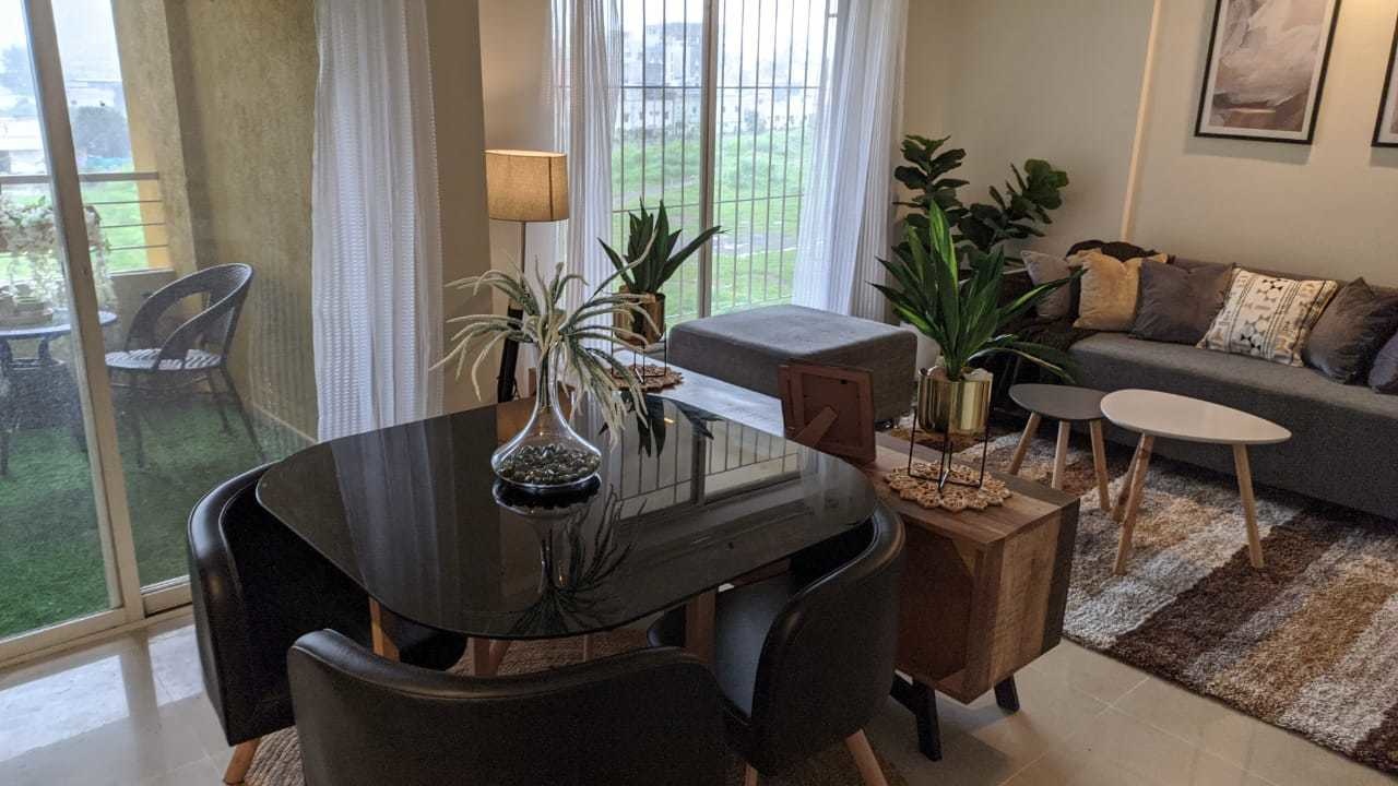  daffodils avenue Dining Area