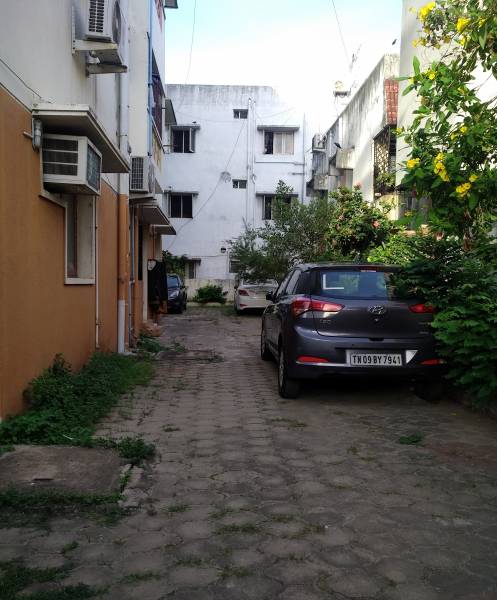 Open Car Parking ruca Open Car Parking