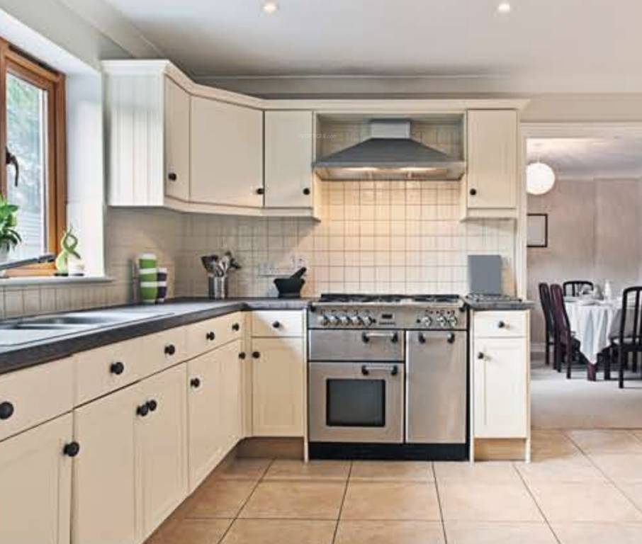  royal gardens Kitchen